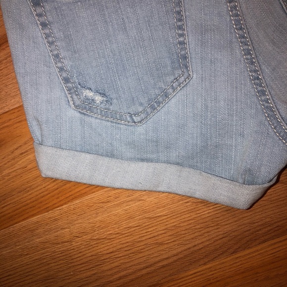 GARAGE Jean Shorts - Picture 5 of 8